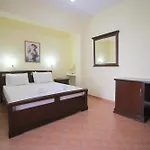 Oskar Hotel